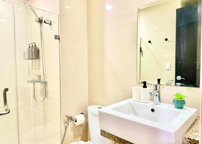 Appart hôtel Santis Place At Eighty One Newport Blvd Across Naia Terminal 3 4*
