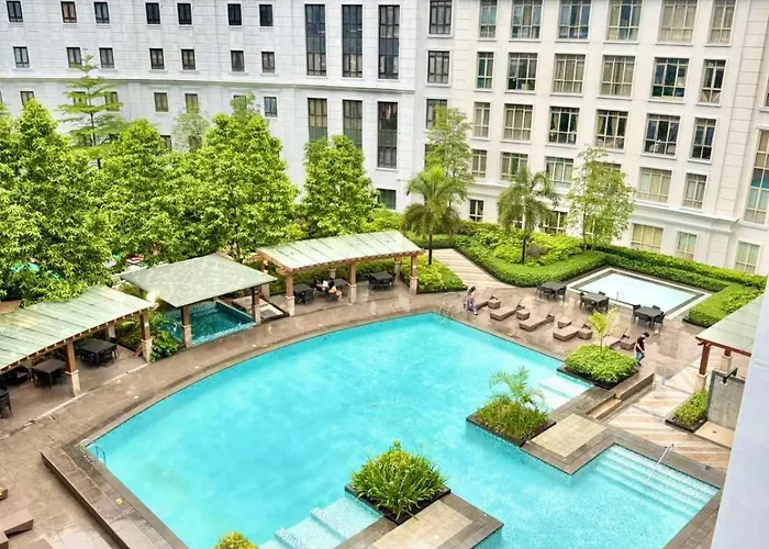 Santis Place At Eighty One Newport Blvd Across Naia Terminal 3