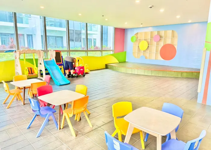 Appart hôtel Santis Place At Eighty One Newport Blvd Across Naia Terminal 3